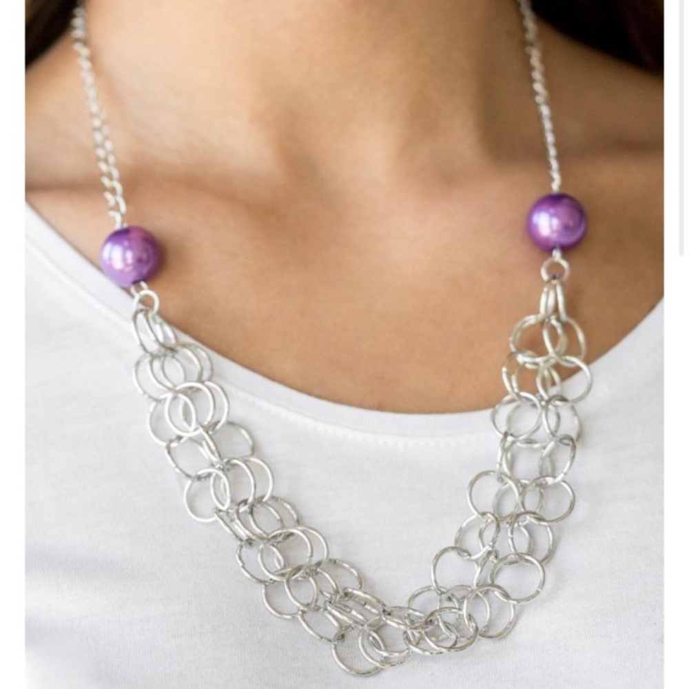 Daring Diva Necklace Set